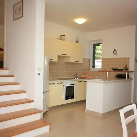 Seaside Holiday House Milna, Brac - 3242 * Milna (Brac)